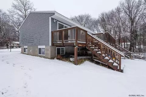 6130 Johnston Rd, Slingerlands, NY 12159 photo 18