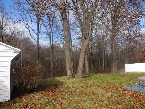 115 Trinity Pl, Selkirk, NY 12158 photo 30