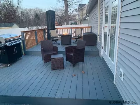 115 Trinity Pl, Selkirk, NY 12158 photo 32