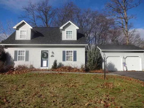 115 Trinity Pl, Selkirk, NY 12158 photo 1