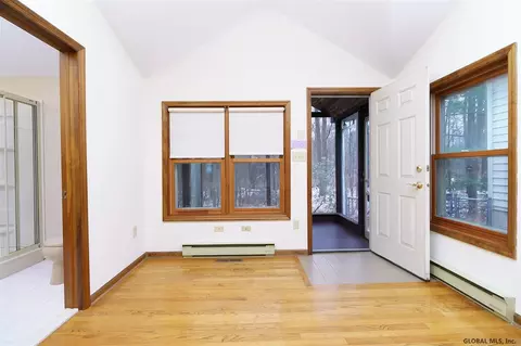 183 Benjamin St, Schenectady, NY 12303 photo 20