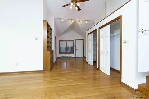 183 Benjamin St, Schenectady, NY 12303 photo 19