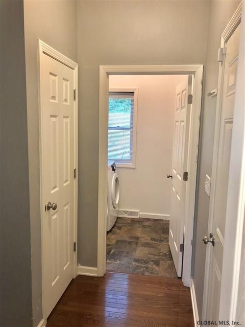 29 Ridgewood Dr, Mechanicville, NY 12118 photo 17