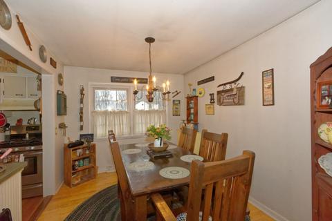 28 Lorelei La, Schenectady, NY 12302 photo 14