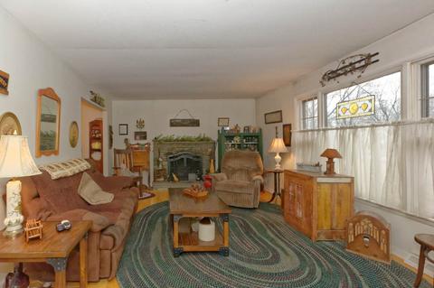 28 Lorelei La, Schenectady, NY 12302 photo 6