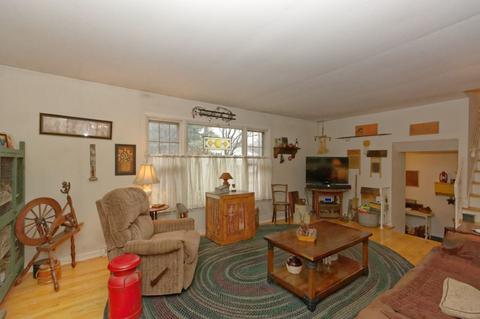 28 Lorelei La, Schenectady, NY 12302 photo 8