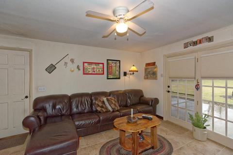 28 Lorelei La, Schenectady, NY 12302 photo 18