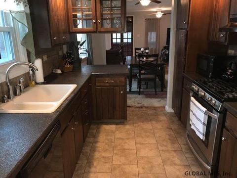 214 Lee Ave, Schenectady, NY 12304 photo 27