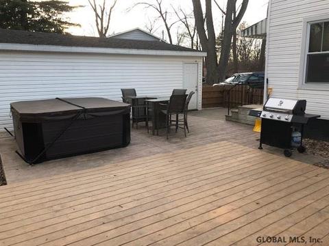 214 Lee Ave, Schenectady, NY 12304 photo 11
