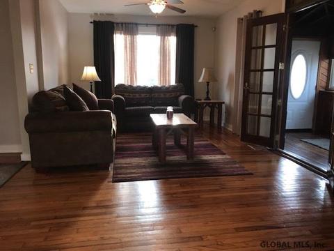 214 Lee Ave, Schenectady, NY 12304 photo 17