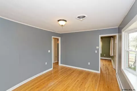 40 Kendale Ave, Schenectady, NY 12304 photo 12