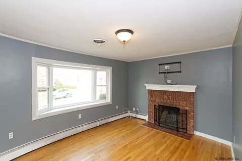 40 Kendale Ave, Schenectady, NY 12304 photo 10