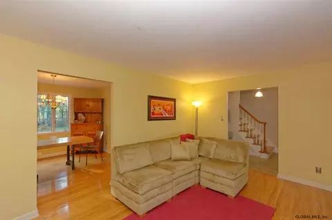 609 Maywood Ave, Schenectady, NY 12303 photo 7