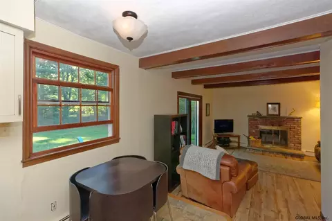 609 Maywood Ave, Schenectady, NY 12303 photo 16