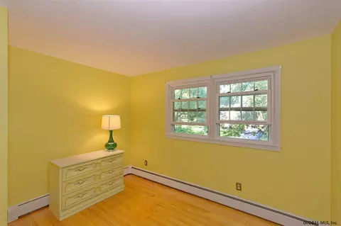 609 Maywood Ave, Schenectady, NY 12303 photo 21