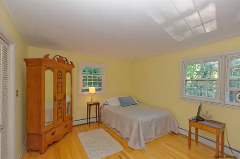 609 Maywood Ave, Schenectady, NY 12303 photo 23