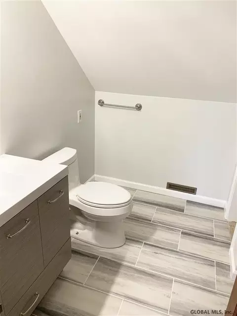 2029 William St, Schenectady, NY 12306 photo 18