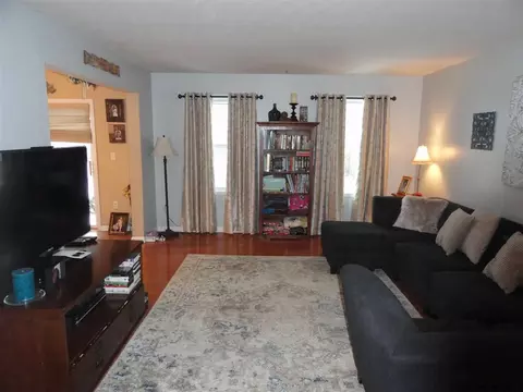 1135 Trinity Ave, Schenectady, NY 12306 photo 11