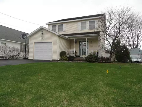 1135 Trinity Ave, Schenectady, NY 12306 photo 2