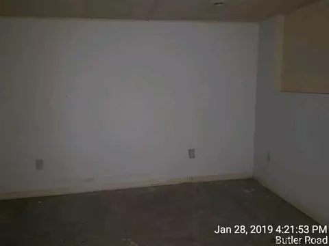 156 Butler Rd, Hampton, NY 12837 photo 11