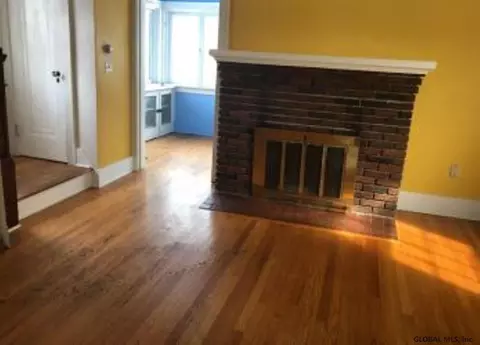 3 Rosa Rd, Schenectady, NY 12308 photo 3