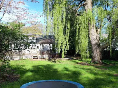26 Murray Dr, Glenmont, NY 12077 photo 34