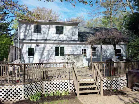 26 Murray Dr, Glenmont, NY 12077 photo 36