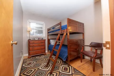 17 Charles Blvd, Delmar, NY 12054 photo 7