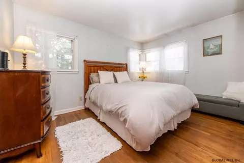 17 Charles Blvd, Delmar, NY 12054 photo 8
