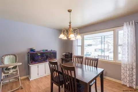 1422 Mcclellan St, Schenectady, NY 12309 photo 5
