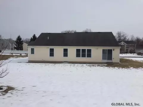 53 Holly Mill Rd, Selkirk, NY 12158 photo 8