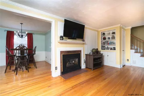 137 Elsmere Ave, Delmar, NY 12054 photo 7