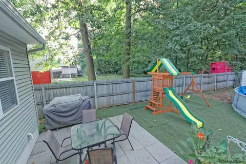 498 Chadwick Rd, Schenectady, NY 12304 photo 30