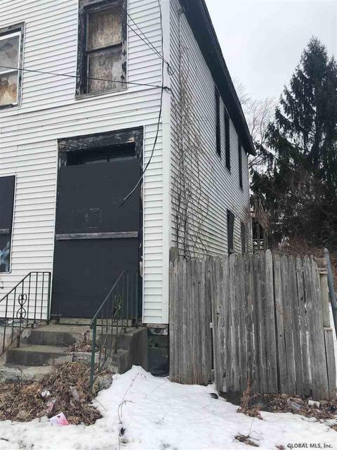 312 Schenectady St, Schenectady, NY 12307 photo 2