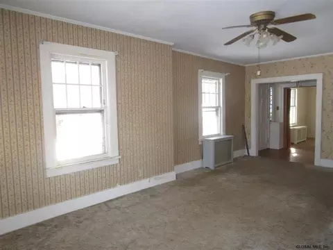 1074 Teviot Rd, Schenectady, NY 12308 photo 9