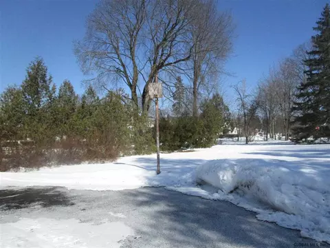 1074 Teviot Rd, Schenectady, NY 12308 photo 52