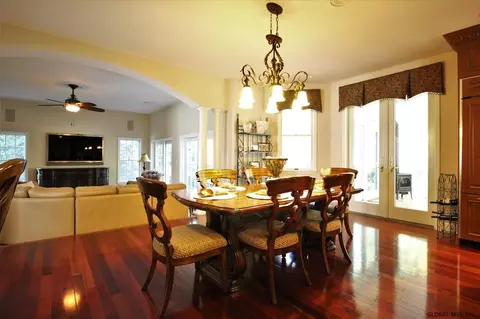 852 Greenthorne Blvd, Schenectady, NY 12303 photo 26