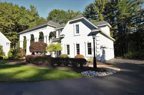 852 Greenthorne Blvd, Schenectady, NY 12303 photo 30