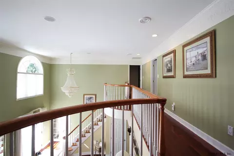 852 Greenthorne Blvd, Schenectady, NY 12303 photo 27