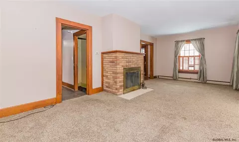 4 W Second Ave, Johnstown, NY 12095 photo 9