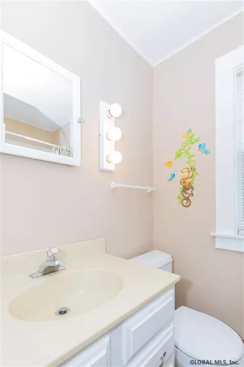 4 W Second Ave, Johnstown, NY 12095 photo 48