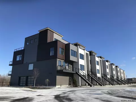 302 Harborside Dr, Schenectady, NY 12305 photo 23