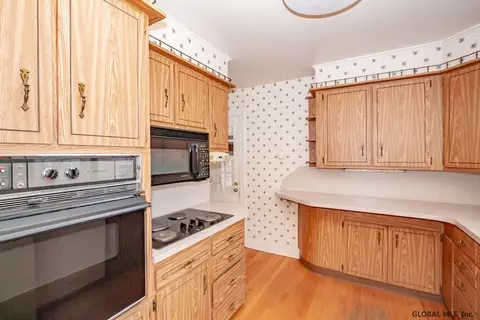 3022 Spawn Rd, Schenectady, NY 12303 photo 6