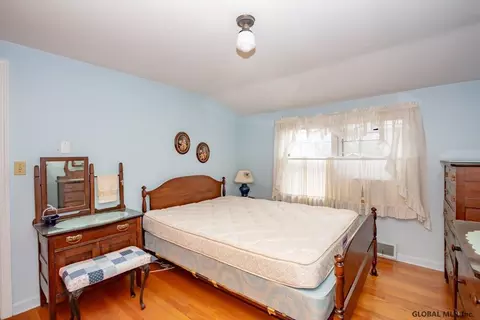 3022 Spawn Rd, Schenectady, NY 12303 photo 18