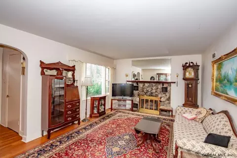 3022 Spawn Rd, Schenectady, NY 12303 photo 9