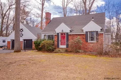 3022 Spawn Rd, Schenectady, NY 12303 photo 2