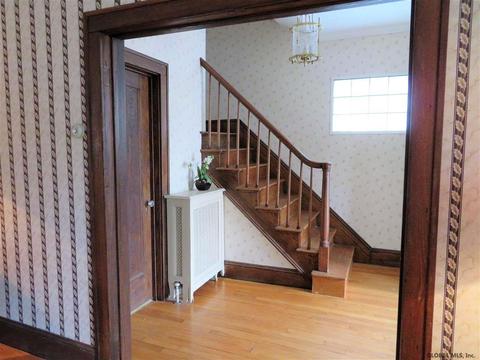 2 Harvard Ave, Albany, NY 12208 photo 17