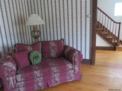 2 Harvard Ave, Albany, NY 12208 photo 3