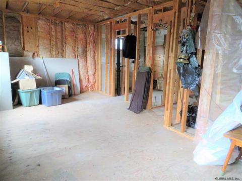 2 Harvard Ave, Albany, NY 12208 photo 31