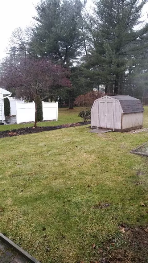 110 Westchester Dr, Delmar, NY 12054 photo 15